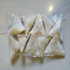 A picture of Frozen samosa.
