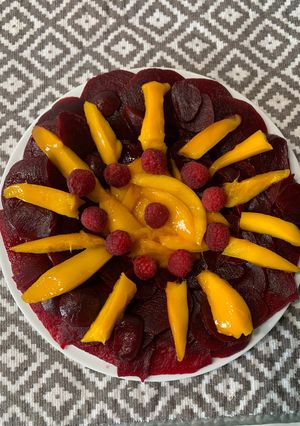 Une photo de Salade de betterave mangue 🥭 framboise