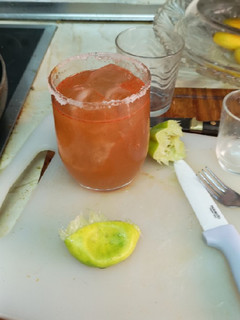 Una foto de Michelada (cerveza picante)