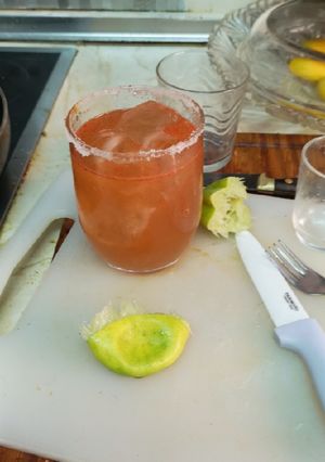 Una foto de Michelada (cerveza picante)