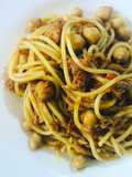 Spaghetti ceci e sgombro