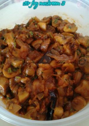 A picture of Stir fry mushroom.