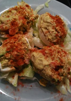Una foto de Huevos rellenos