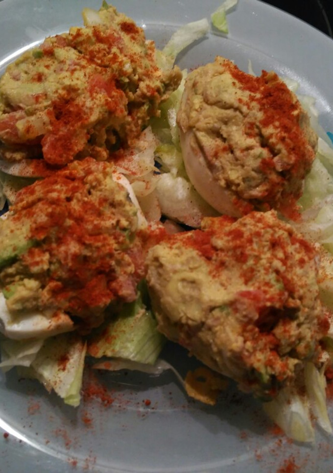 Una foto de Huevos rellenos