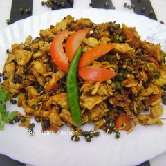Sauteed Chicken with Whole Black Gram Lentil A picture of Sauteed Chicken with Whole Black Gram Lentil.