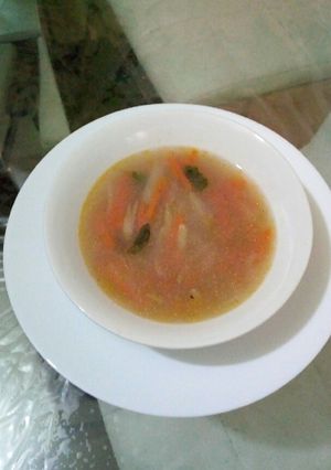 Una foto de Sopa de verduras aromática