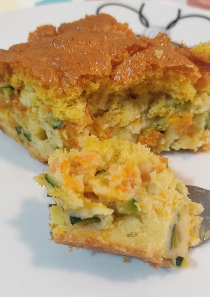 Una foto de Pastel de calabacín y zanahoria