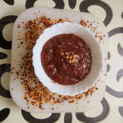 A picture of Hot garlic sauce.