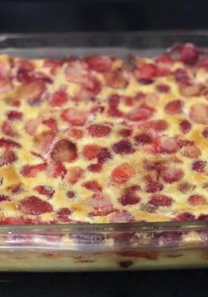 A picture of Strawberry clafoutis.