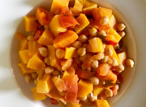 Una foto de Guiso de garbanzos vegano/ vegetariano 🧡🍲
