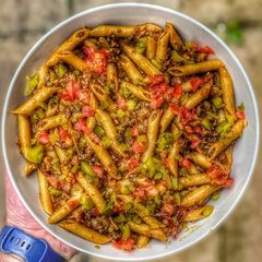 A picture of Cheeseburger pasta bake.