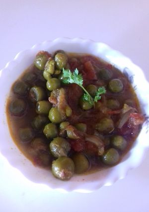 A picture of Green peas ghughni.