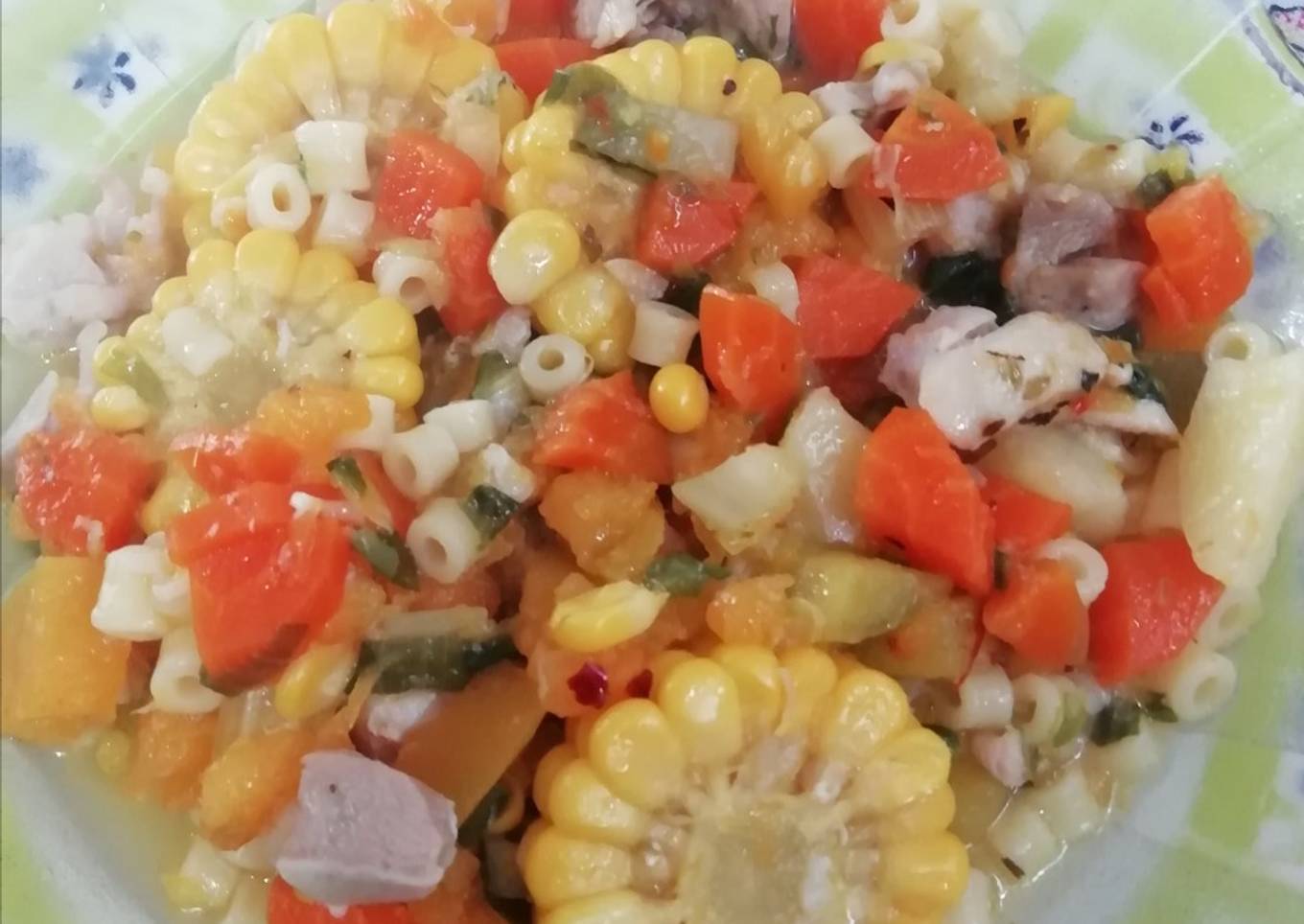 Guiso campero de pollo y vegetales