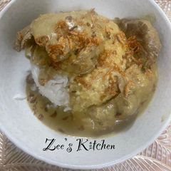 A picture of My Lamb Indonesian Curry.