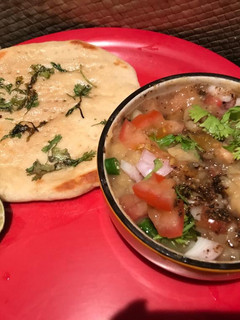 A picture of Roadside Chole Kulche.