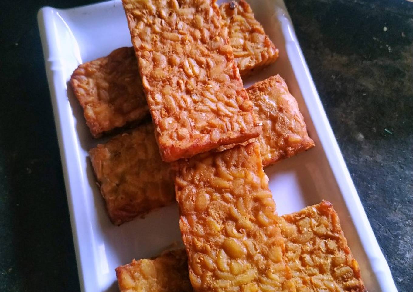 Tempe ungkep goreng bumbu putih