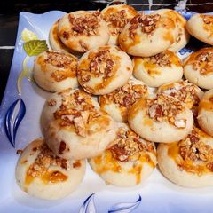 A picture of Naan khatai.