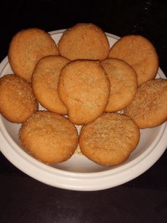 कोकोनट मँगो कुकीज (cocount mango cookies recipe in marathi) रेसिपी चे मुख्य फोटो