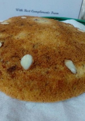 A picture of Almond cake.