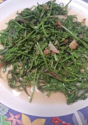 Foto resep Tumis Daun Pakis