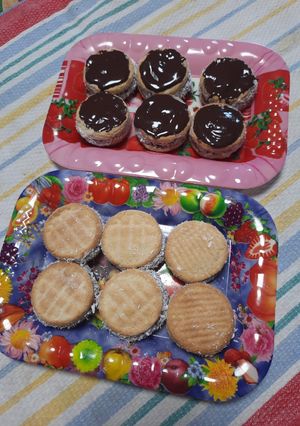 Una foto de Alfajorcitos rápidos de galletitas para mis nietas