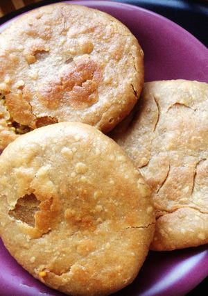 A picture of Wheat Kachori.
