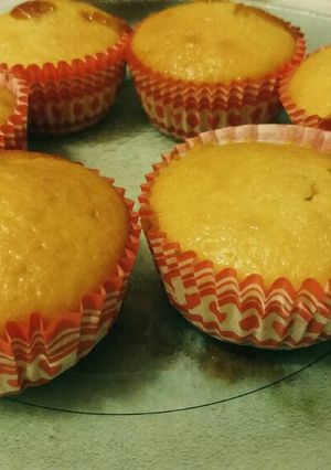 A picture of Vanilla Muffins with Dulce de Leche Filling.