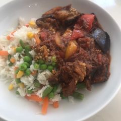 A picture of Beef with aubergines.