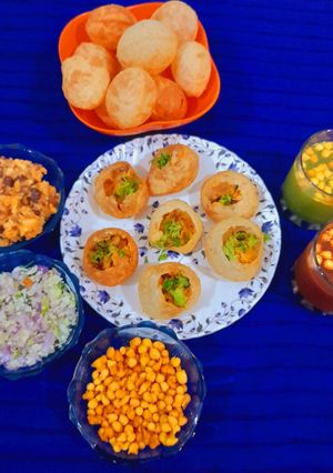 पानी पूरी रेसिपी मुख्य फोटो