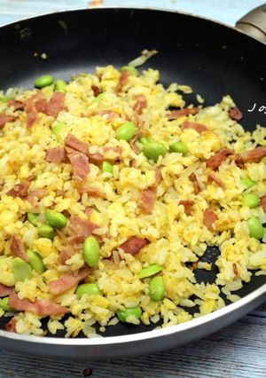 毛豆火腿黃金炒飯 的食譜成品照片