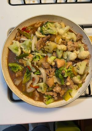Una foto de Pollo con salsa teriyaki