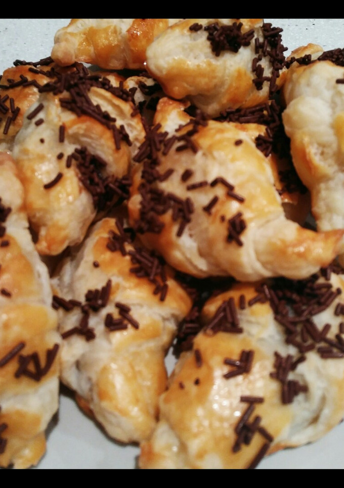 Una foto de Mini croissants rellenos de chocolate