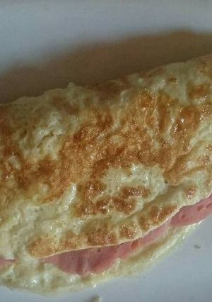 A picture of Ham omelette.
