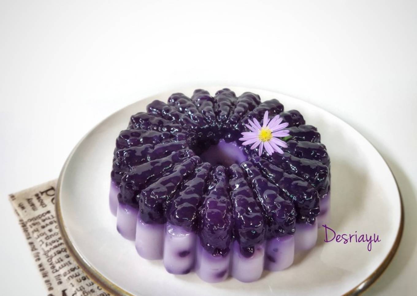 Kue Cantik Manis Ungu