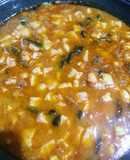 Chile poblano con queso y chorizo en salsa 🧀🌶️🍅