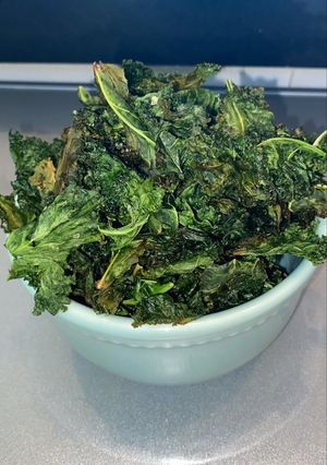 Una foto de Chips de kale
