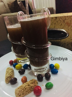 A picture of Garden egg with Apple-juice.