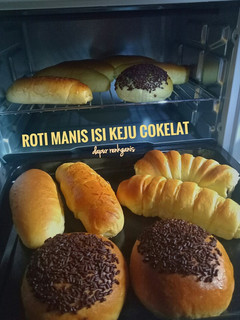 Foto resep Roti manis isi keju cokelat
