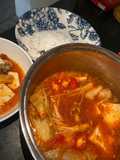 Kimchi jjigae