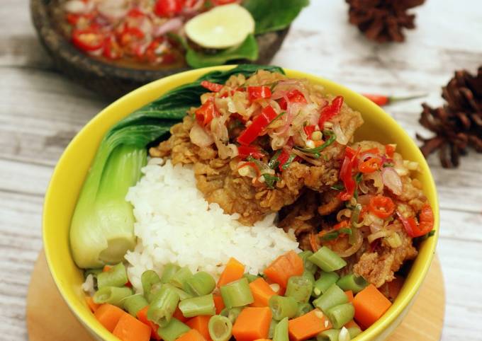 Crispy Chicken Rice Bowl Sambal Matah