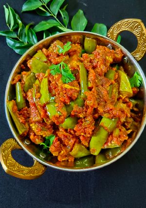 हरे बैंगन की सब्जी(hare baingan ki sabzi recipe in hindi) रेसिपी मुख्य फोटो