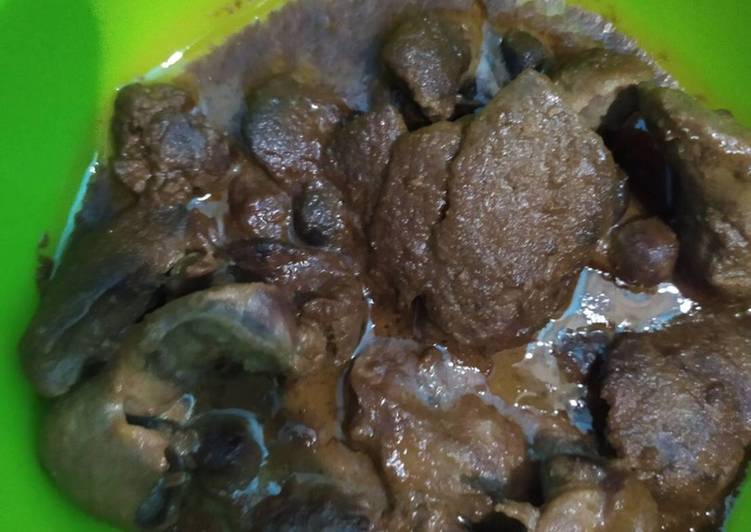 Bahan Menyiapkan Ati ampela santan kecap yang Lezat