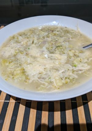 A picture of Broccoli, Potato and Grana Padano Soup.