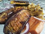 Asado vegetariano...🤔😜😛🍆🥒🥕🌰🌶🍯
