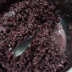 A picture of Tape ketan hitam.