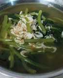 Tép nấu canh rau lang