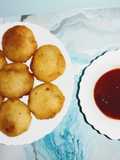 Semolina masala kachodi
