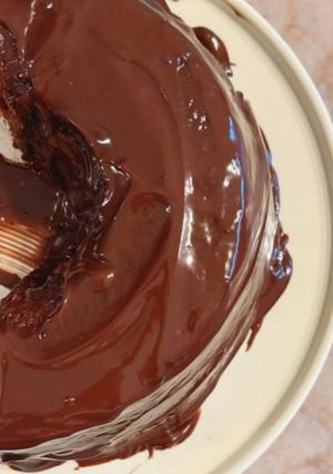 Foto de Bolo de Chocolate com Brigadeiro