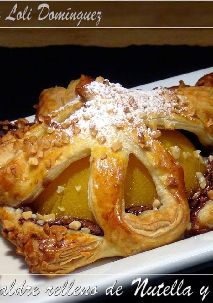 Una foto de Hojaldre relleno de Nutella y melocotón