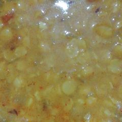 Chana daal (split chickpeas) A picture of Chana daal (split chickpeas).